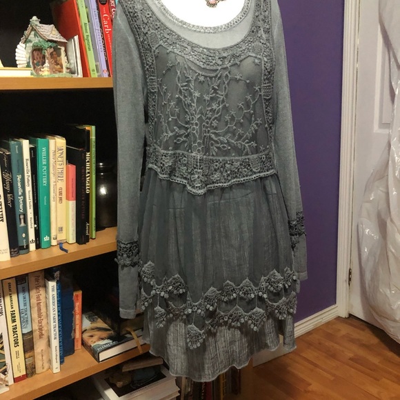 Violet & Ruby 2 Layer Ttnic Designed in France!! - Picture 4 of 13